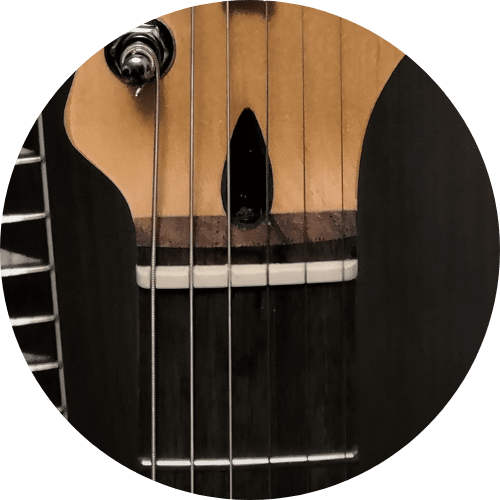 displays Synthetic bone guitar nut of Squier Bullet Stratocaster HSS