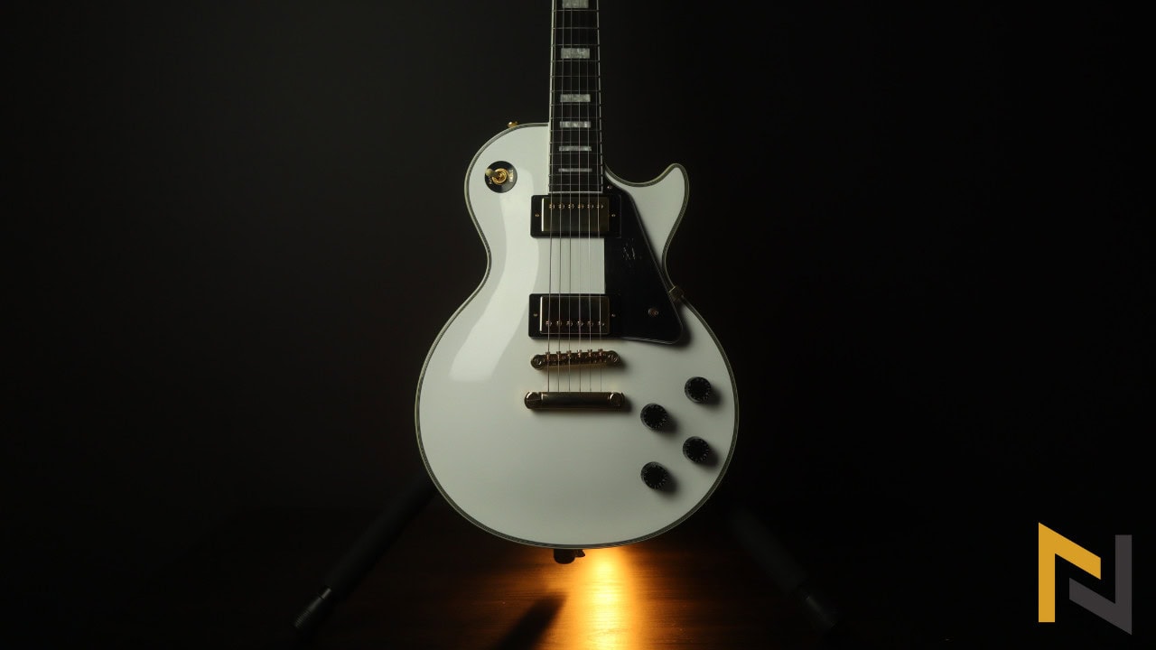 Read more about the article Epiphone Les Paul vs. Gibson Les Paul: When to Go for Cheaper?